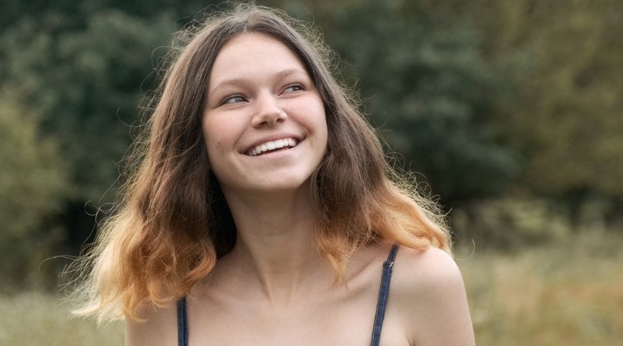 Pourquoi devrais-je porter un soutien-gorge ? Je n&rsquo;ai rien à soutenir… !