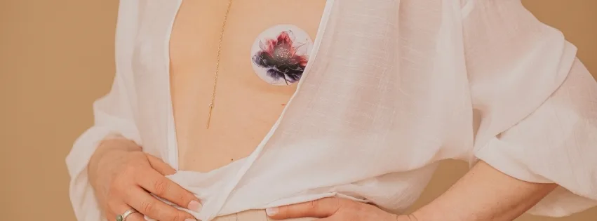 Cache mamelon pour petits seins – Les Pétales Fières : LA nouvelle solution indispensable sans soutien-gorge